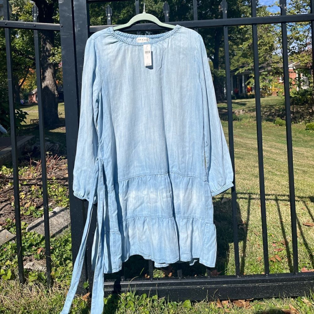 Anthropologie Cloth and Stone Tiered Tencel Chambray Dress NWT - Picture 9 of 12